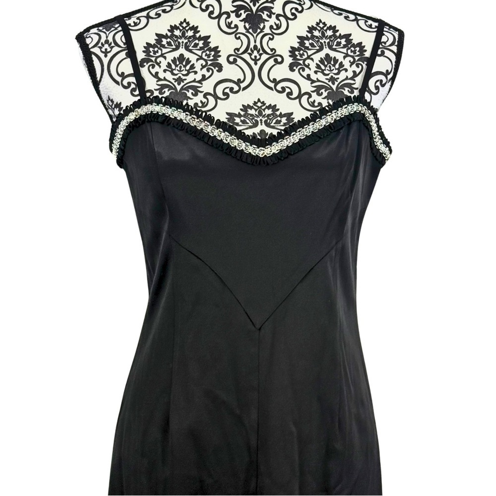 Roman Vintage Y2K 2005 Black Satin V-Sewn Waist Beaded Sweetheart Neck Dress, 42 - Picture 4 of 12